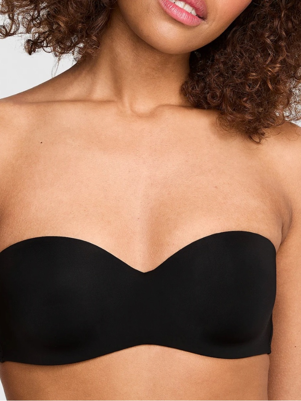 PINK WEAR EVERYWHERE
WEAR EVERYWHERE™ LIGHTLY LINED STRAPLESS BRA